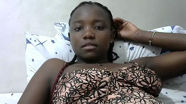 Latiffagodess online show from October 8, 2025, 6:22 am