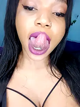 Sugartonguexx online show from February 13, 2025, 9:17 pm