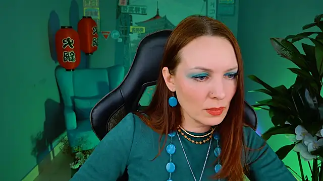 VandaRossi online show from February 5, 2025, 2:16 pm