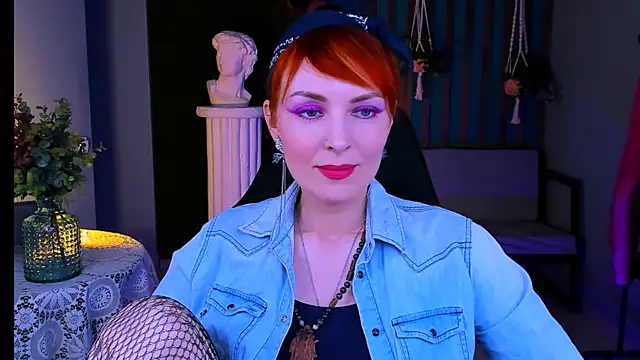 VandaRossi online show from March 7, 2025, 11:29 am