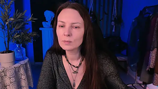 VandaRossi online show from October 18, 2025, 10:05 am