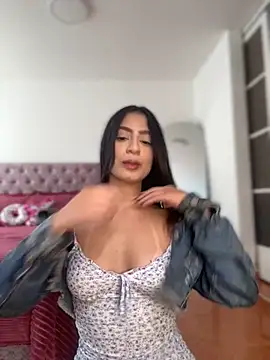 samantha evans2 online show from October 7, 2025, 10:07 pm