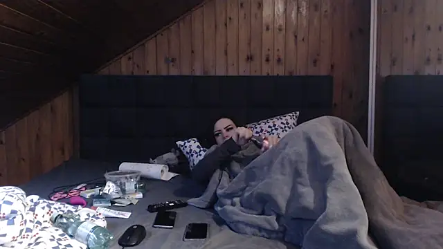 BoeseMoni1998 online show from March 22, 2025, 4:04 pm