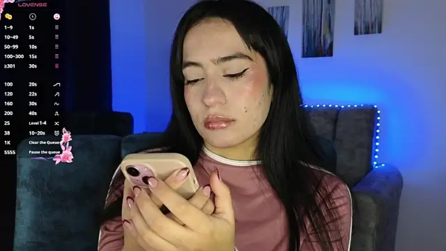 ZaraDames  online show from October 16, 2025, 3:07 am