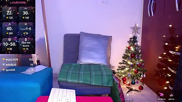 Snapshot of golden_punisher chatting on December 14, 2024, 8:34 am golden punisher online show from December 14, 2024, 8:34 am