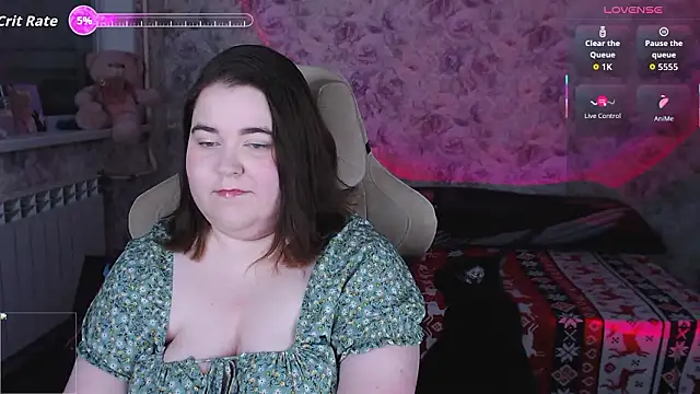 Estelle Hicks online show from February 27, 2026, 6:41 pm