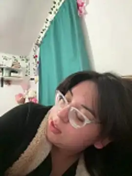 indiegirl666 online show from April 7, 2026, 3:18 am