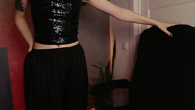 mistress  rochelle online show from March 6, 2025, 11:42 pm