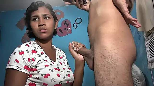 Sweetiefoxxx online show from January 24, 2025, 12:09 am