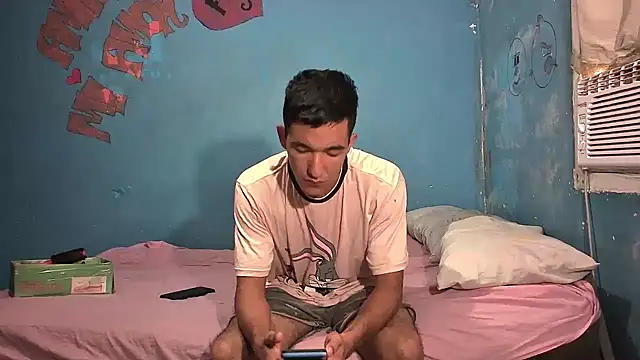 Sweetiefoxxx online show from February 13, 2025, 8:03 pm