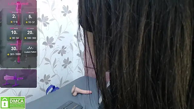 Susy thomson online show from March 4, 2025, 2:38 am