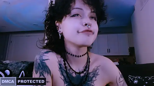 NaughtyLittleFox online show from March 23, 2026, 4:49 am