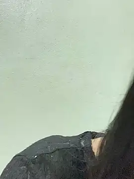 Snapshot of minmin2kk5 chatting on January 11, 2025, 1:37 am minmin2kk5 online show from January 11, 2025, 1:37 am