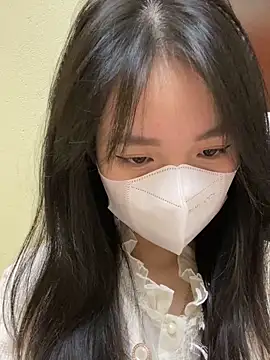 Snapshot of minmin2kk5 chatting on February 8, 2025, 3:21 pm minmin2kk5 online show from February 8, 2025, 3:21 pm