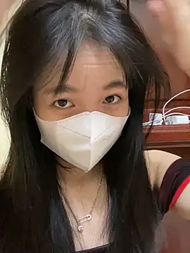 Snapshot of minmin2kk5 chatting on March 22, 2025, 4:37 pm minmin2kk5 online show from March 22, 2025, 4:37 pm