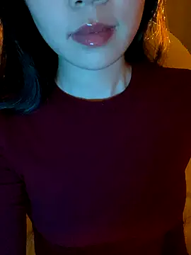 Snapshot of minmin2kk5 chatting on October 30, 2025, 2:40 pm minmin2kk5 online show from October 30, 2025, 2:40 pm