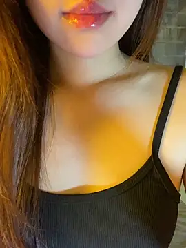 minmin2kk5 online show from April 11, 2026, 7:45 am