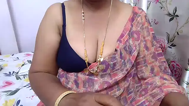 Snapshot of Janavi-janu chatting on March 9, 2025, 11:47 am Janavi-janu online show from March 9, 2025, 11:47 am