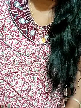 Snapshot of Janavi-janu chatting on October 10, 2025, 2:05 pm Janavi-janu online show from October 10, 2025, 2:05 pm