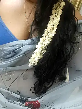 Snapshot of Janavi-janu chatting on October 13, 2025, 12:16 pm Janavi-janu online show from October 13, 2025, 12:16 pm