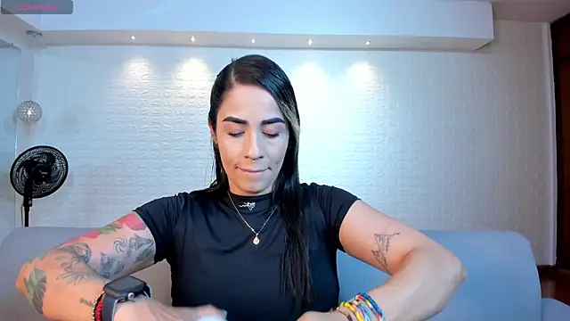 violet scott online show from November 27, 2025, 10:39 am