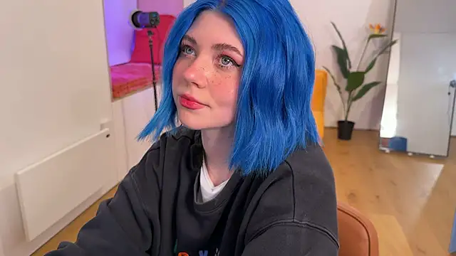  vixenp online show from March 16, 2025, 8:00 pm