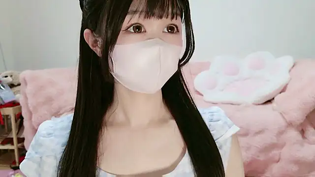 aaanyan online show from March 30, 2026, 4:02 am