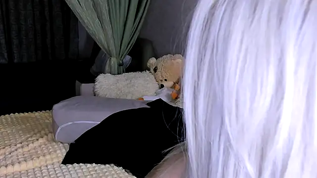 Sweeet Barbie online show from November 27, 2025, 3:47 pm