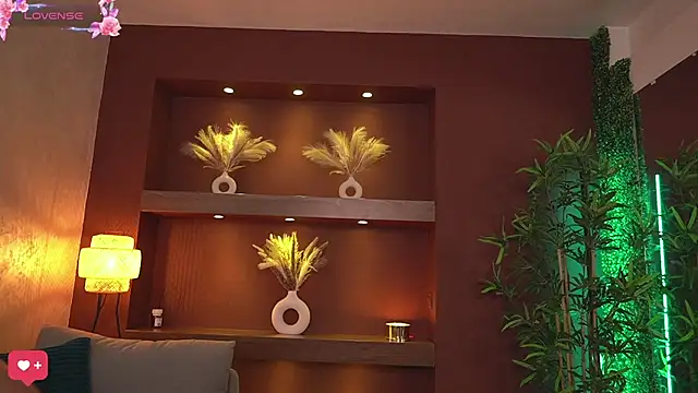 JustinneJade online show from January 4, 2025, 6:52 am