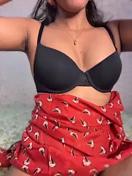 Snapshot of Goddess_sneha chatting on May 9, 2026, 3:39 pm Goddess sneha online show from May 9, 2026, 3:39 pm