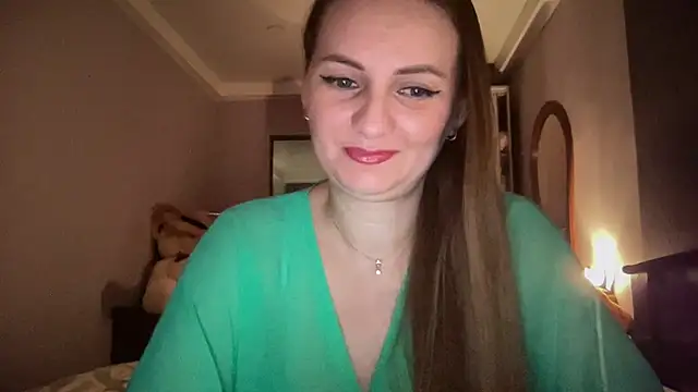 Snapshot of Viola_sweet chatting on June 7, 2026, 6:55 pm Viola sweet online show from June 7, 2026, 6:55 pm