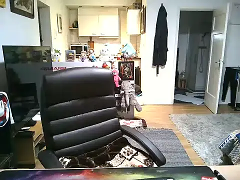 mihaimichael online show from March 21, 2025, 10:39 pm