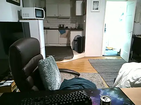 mihaimichael online show from September 10, 2025, 9:09 am