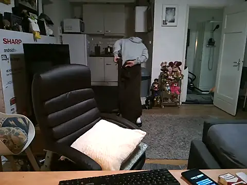 mihaimichael online show from January 12, 2026, 2:22 pm