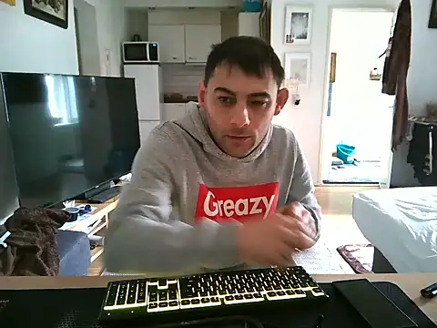 Snapshot of mihaimichael chatting on March 25, 2026, 12:00 pm mihaimichael online show from March 25, 2026, 12:00 pm