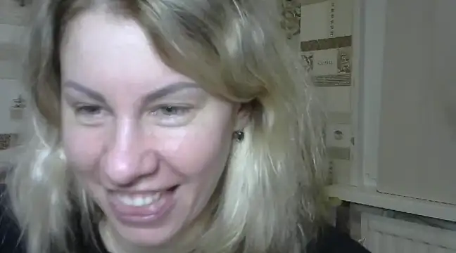 Snapshot of TherestlessKitty chatting on January 20, 2025, 11:13 am TherestlessKitty online show from January 20, 2025, 11:13 am