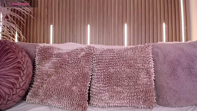 Tayzon Foxxx online show from March 15, 2026, 8:37 pm