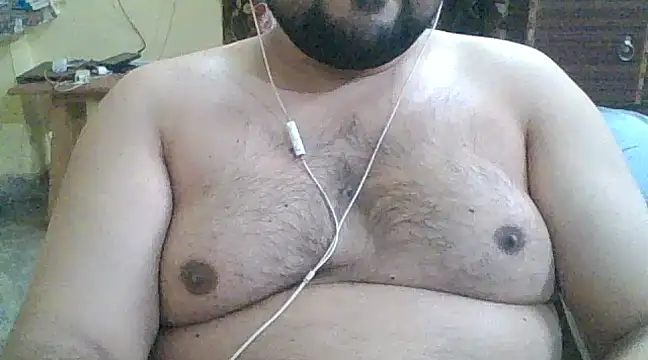 ARYANAVAILABLE online show from February 13, 2025, 9:38 pm