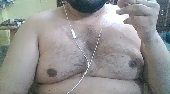 ARYANAVAILABLE online show from February 14, 2025, 11:53 pm