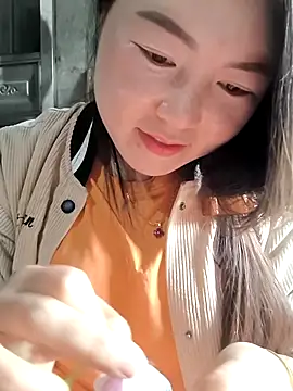 Sweetlove 77 online show from March 11, 2025, 3:48 am