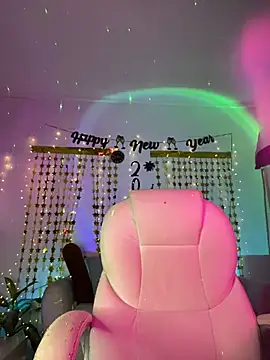 AlisonHoot69 online show from January 14, 2025, 1:15 am