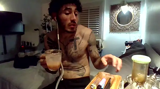 tengocanicas online show from December 5, 2024, 8:22 am