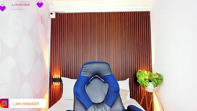 nicky peyton online show from January 24, 2025, 6:35 am