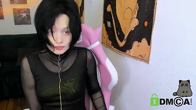 Snapshot of Alina_Mills chatting on December 13, 2024, 10:41 am Alina Mills online show from December 13, 2024, 10:41 am