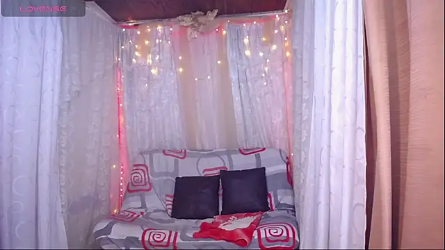 Ana off alana online show from October 13, 2025, 11:27 pm