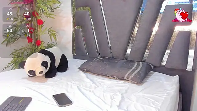 Black Rose2 online show from February 23, 2025, 11:44 am