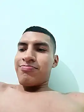 Rogersmit2 online show from December 20, 2024, 3:14 am