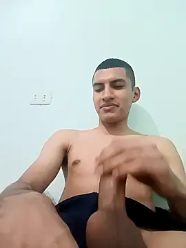 Rogersmit2 online show from February 19, 2025, 4:55 pm