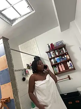 Goddess Nafeesha online show from January 7, 2026, 3:47 pm