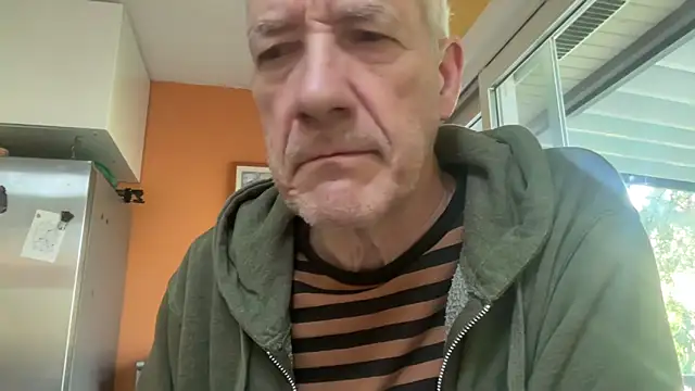 tauromolo online show from April 7, 2026, 4:18 pm